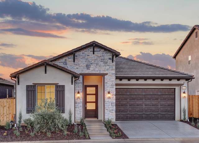 Property at 6363 E Millie Dr, Fresno, CA 93727, 4 beds, 2.5 baths