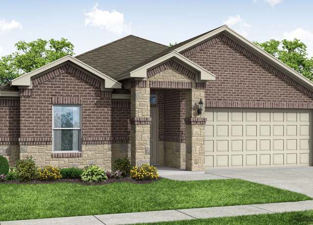 Property at 1903 Seminole Dr, Cleburne, TX 76033, 3 beds, 2 baths