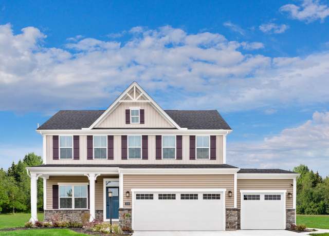 Property at 1957 John Bull Cir W, Beavercreek, OH 45434, 4 beds, 2.5 baths