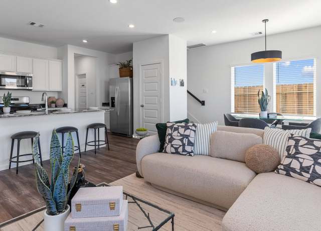 Property at 4812 Tili And Gili St, Houston, TX 77048, 3 beds, 2.5 baths