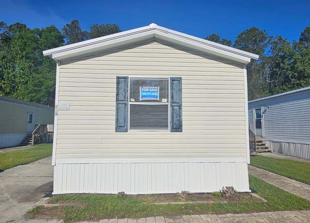 Property at 9380 103rd St #195, Jacksonville, FL 32210, 3 beds, 2 baths