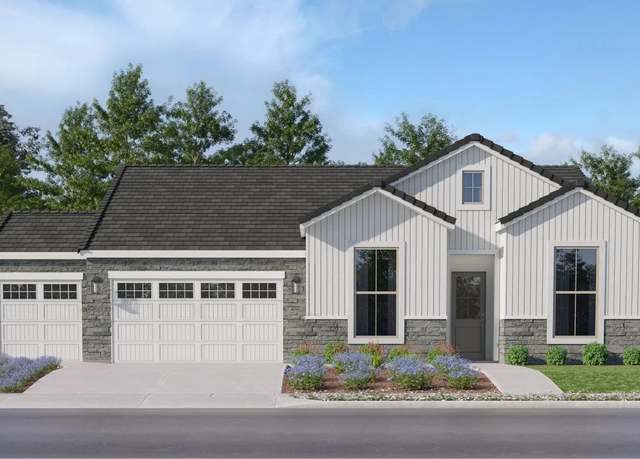 Property at 2107 N Marion Ave, Clovis, CA 93619, 4 beds, 3 baths