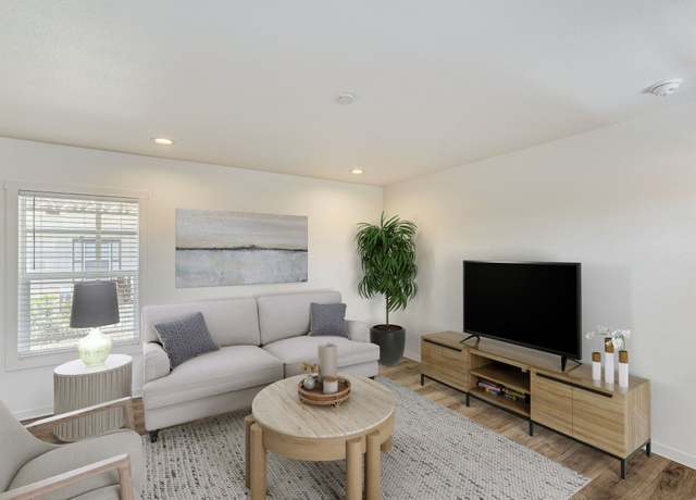 Property at 2627 S Lamb Blvd #294, Las Vegas, NV 89121, 2 beds, 2 baths