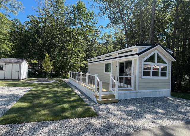 Property at 179 Saco Ave Unit L78, Old Orchard Beach, ME 04064, 1 bed, 1 bath