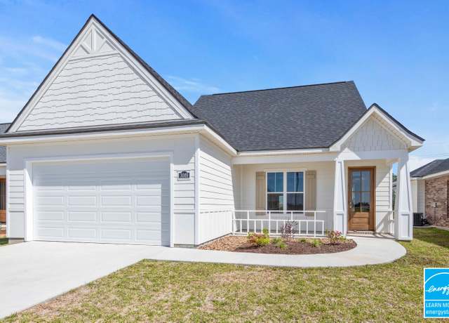 Property at 3069 Southern Trace Dr, Lake Charles, LA 70607, 4 beds, 2 baths