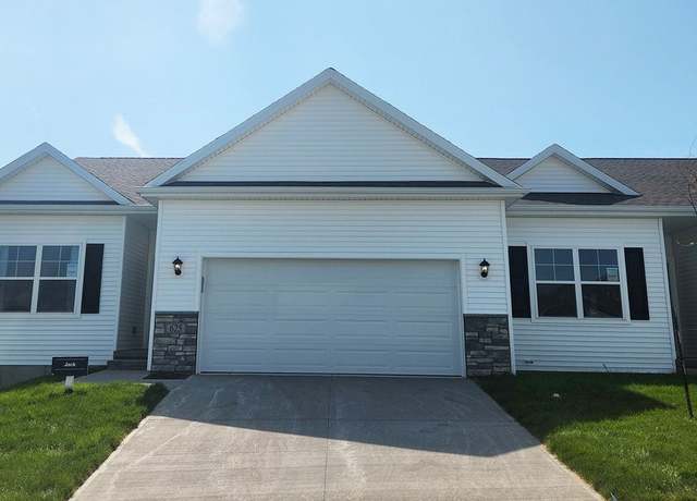 Property at 625 Thomas St, Tiffin, IA 52340, 3 beds, 3 baths