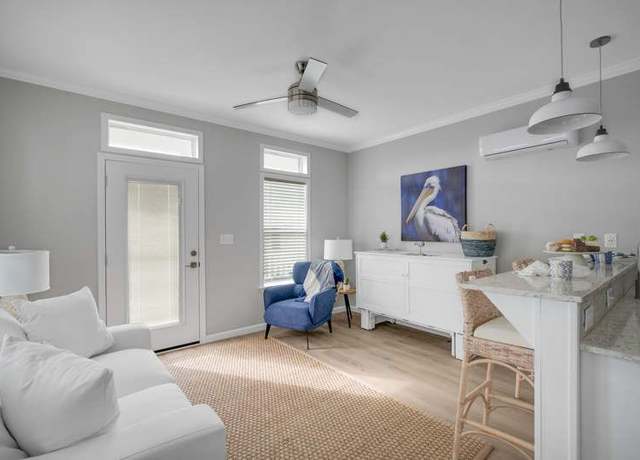 Property at 5200 28th St N #163, Petersburg, FL 33714, 1 bed, 1 bath