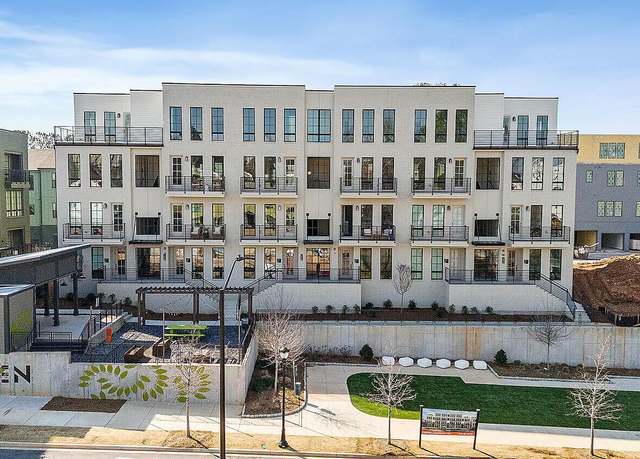 Property at 1289 Longreen Ter NW #9, Atlanta, GA 30318, 2 beds, 2 baths