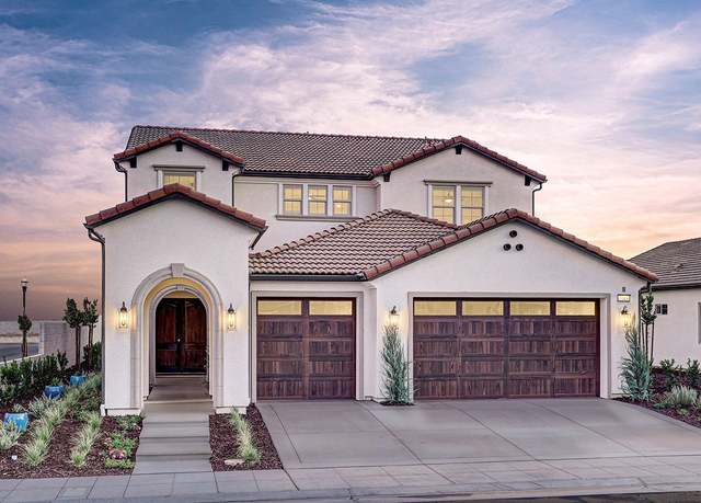 Property at 7243 W Ashcroft Ave, Fresno, CA 93723, 4 beds, 3.5 baths