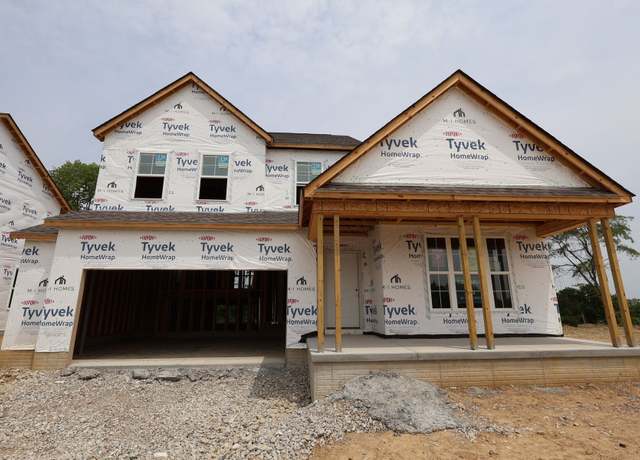 Property at 328 Cherry Hills Rd, Commercial Point, OH 43116, 4 beds, 2.5 baths
