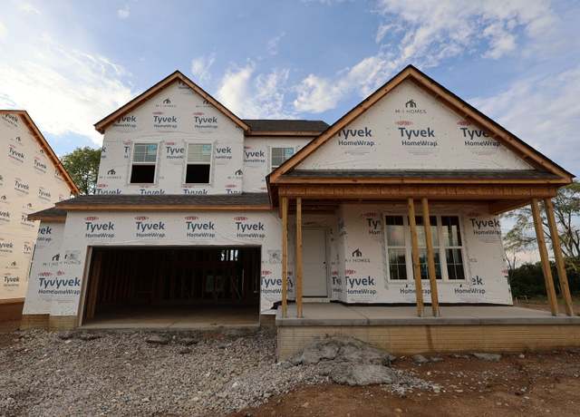 Property at 328 Cherry Hills Rd, Commercial Point, OH 43116, 4 beds, 2.5 baths