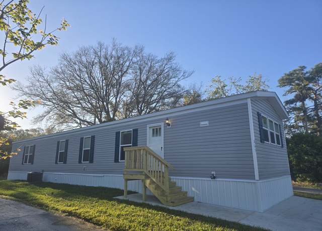 Property at 2663 Paddock Dr #465, Jacksonville, FL 32250, 3 beds, 2 baths