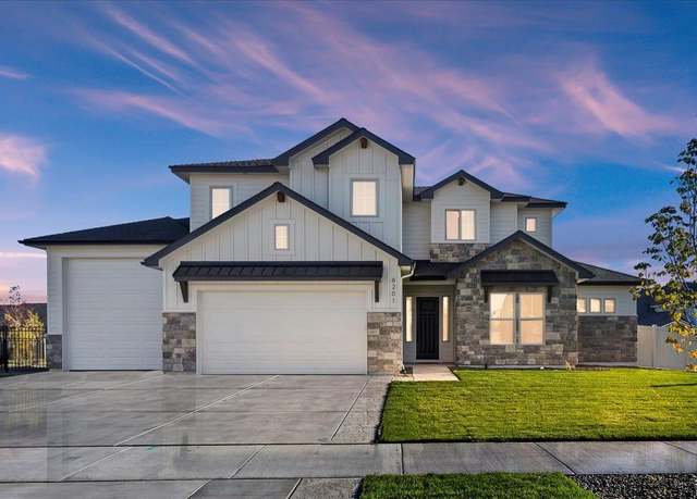 Property at 6201 W Centerline St, Eagle, ID 83616, 5 beds, 3.5 baths