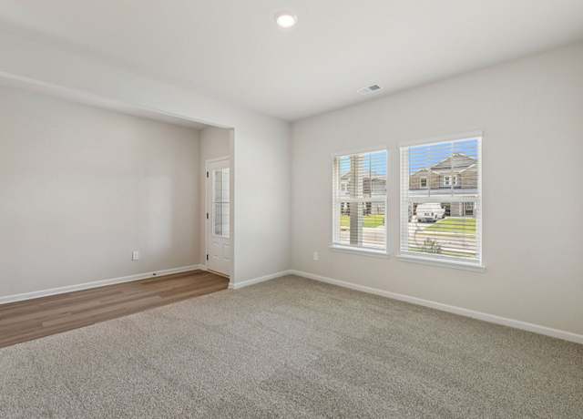 Property at 2214 Grape Vine Way, Braselton, GA 30517, 5 beds, 3 baths