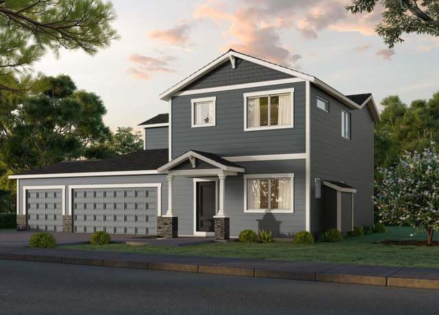 Property at 1079 NW Walnut Ave, Redmond, OR 97756, 4 beds, 2.5 baths