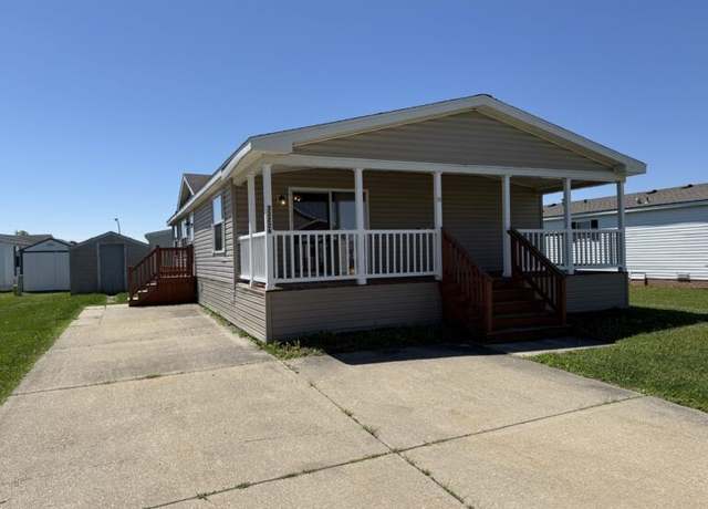 Property at 33226 Grove Ct #323, New Haven, MI 48048, 3 beds, 2 baths