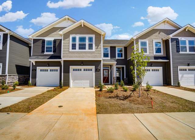 Property at 7232 Hodges Meadow Ln, Charlotte, NC 28213, 3 beds, 2.5 baths