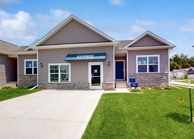 Property at 2513 E 50th Ct, Des Moines, IA 50317, 3 beds, 3 baths
