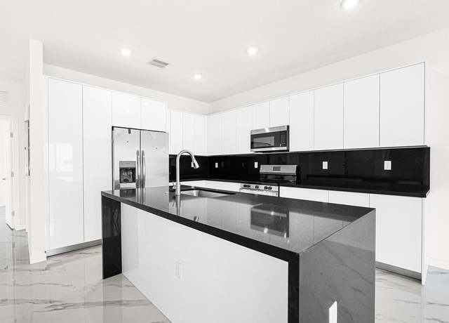 Property at -Raymonde Plan, Miami, FL 33170, 5 beds, 3 baths