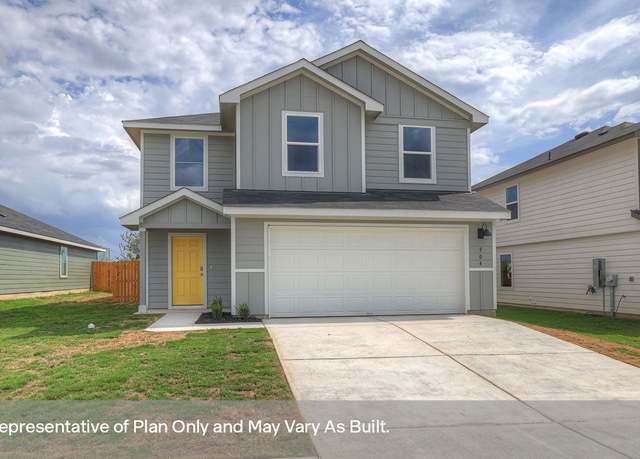 Property at 300 Wild Goose Dr, Luling, TX 78648, 3 beds, 2.5 baths