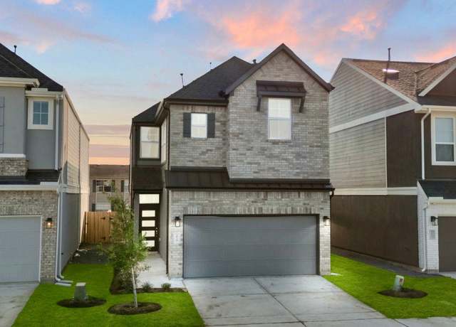 Property at The Cheverny - Chateau Collection Plan, Missouri City, TX 77459, 3 beds, 2.5 baths