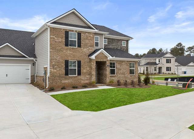 Property at 554 Silver Moon Dr, Loganville, GA 30052, 3 beds, 3 baths
