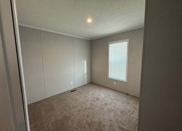 Property at 2700 Eaton Rapids Rd #56, Lansing, MI 48911, 3 beds, 2 baths