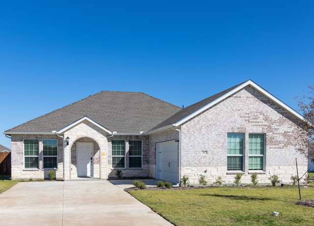Property at 1463 Waterview Dr, Waxahachie, TX 75165, 4 beds, 2 baths
