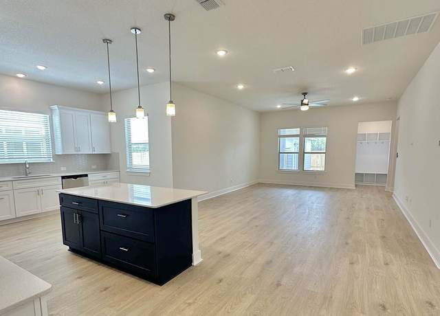Property at 412 Treadwell Ln, Kyle, TX 78640, 3 beds, 2 baths