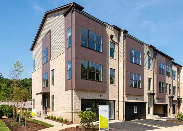 Property at Astor Plan, Reston, VA 20190, 3 beds, 2 baths