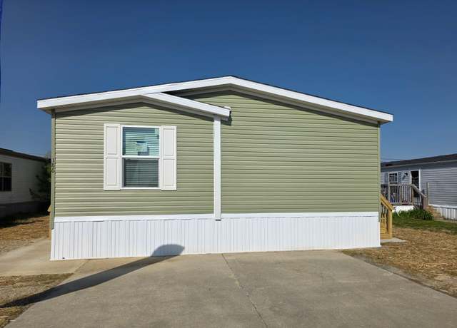 Property at 1050 Highway 44 W #186, Shepherdsville, KY 40165, 3 beds, 2 baths