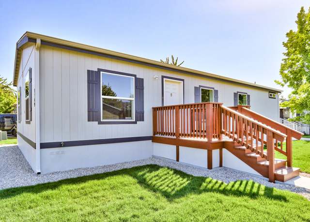 Property at 1349 Meadowland Ln, Boise, ID 83713, 3 beds, 2 baths