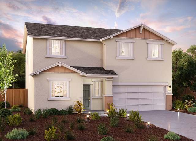 Property at 1753 Union Ave, Tulare, CA 93274, 5 beds, 3 baths