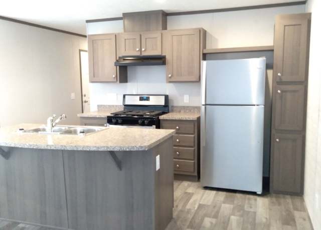 Property at 9887 Northwind Dr #990, Fair Haven, MI 48023, 3 beds, 2 baths