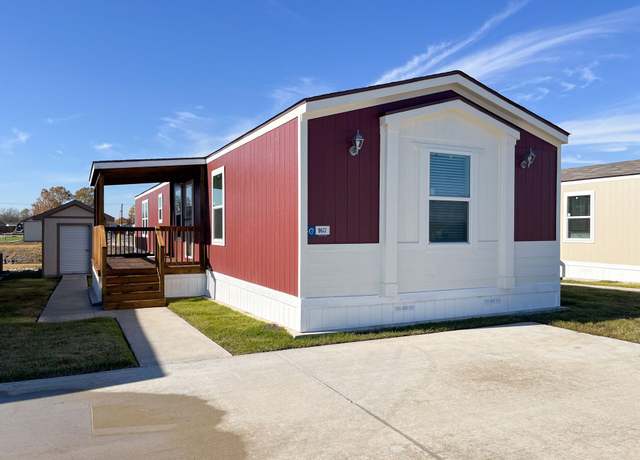 Property at 167 Appaloosa Dr, Greenville, TX 75401, 3 beds, 2 baths
