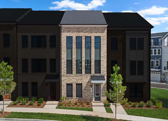 Property at 13916 Aviation Pl, Herndon, VA 20171, 4 beds, 4 baths