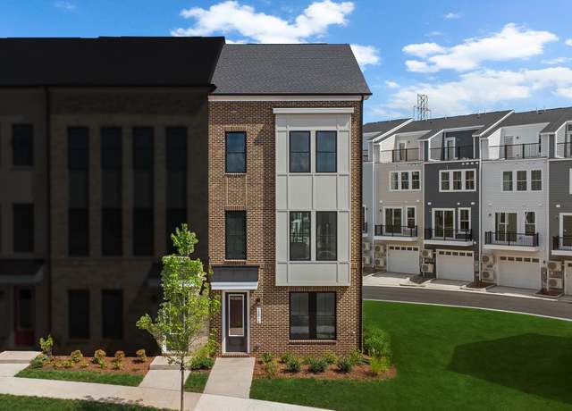 Property at 13914 Aviation Pl, Herndon, VA 20171, 4 beds, 4 baths