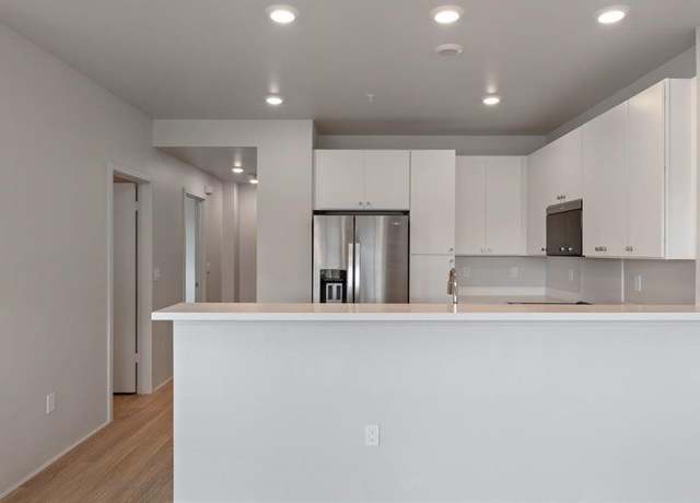 Property at 91-4099 Hikuono St #1608, Kapolei, HI 96707, 3 beds, 2 baths