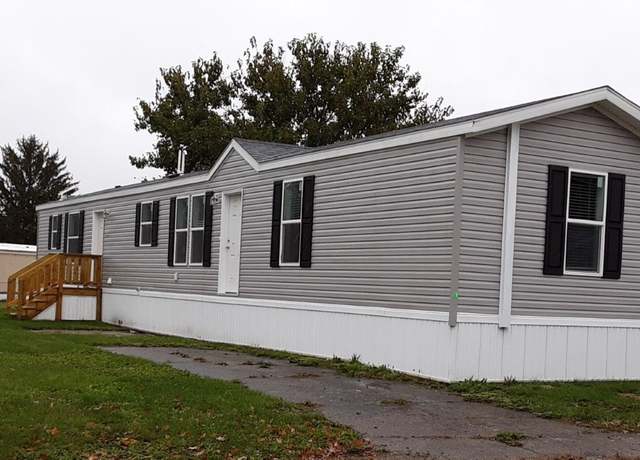 Property at 1440 Sweetbriar Ct, Mishawaka, IN 46544, 3 beds, 2 baths
