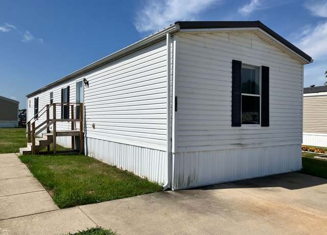 Property at 759 Monarch Ln Unit MON759, Rochester, IN 46975, 3 beds, 2 baths