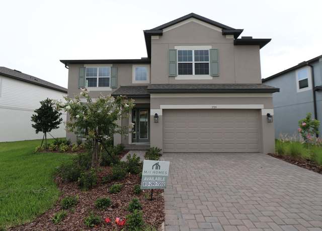 Property at 5719 Maydale Ave, Wesley Chapel, FL 33545, 5 beds, 4 baths