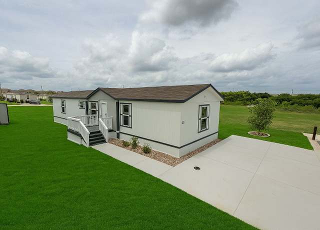 Property at 6410 Walzem Rd #485, San Antonio, TX 78218, 3 beds, 2 baths