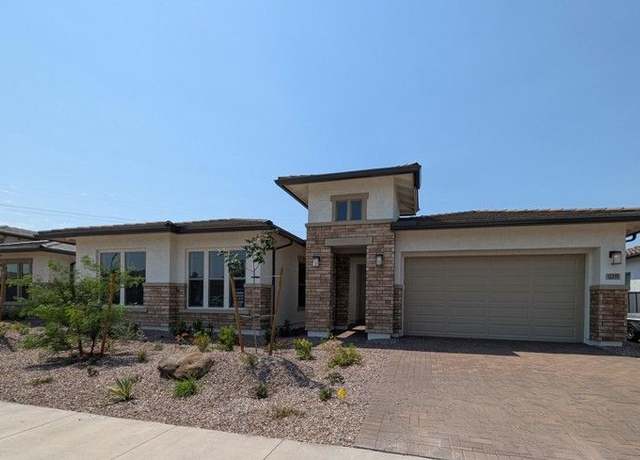 Property at 12315 W Luxton Ln, Avondale, AZ 85323, 3 beds, 2.5 baths