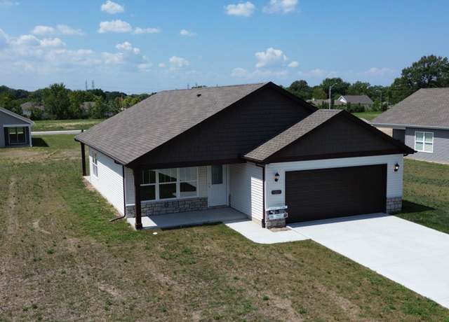 Property at 1267 S Connecticut St, Hobart, IN 46342, 3 beds, 2 baths