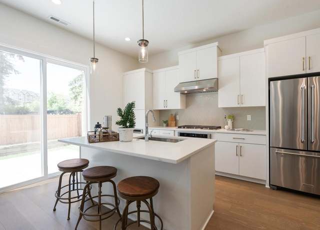 Property at 15708 NW Raywood Ln, Portland, OR 97229, 4 beds, 2.5 baths