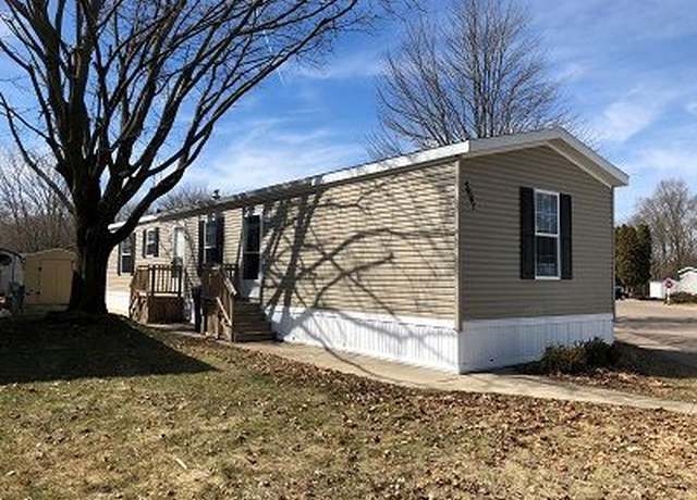 Property at 3650 Cardinal Dr, Kalamazoo, MI 49008, 2 beds, 2 baths