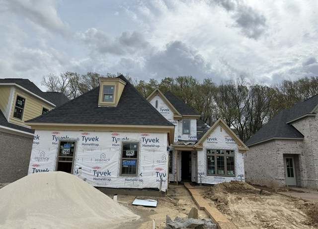 Property at 592 Holden Dr #256, Cordova, TN 38018, 4 beds, 3 baths