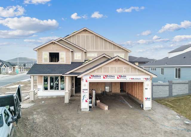 Property at 7791 Fortress St, West Richland, WA 99353, 4 beds, 2.5 baths