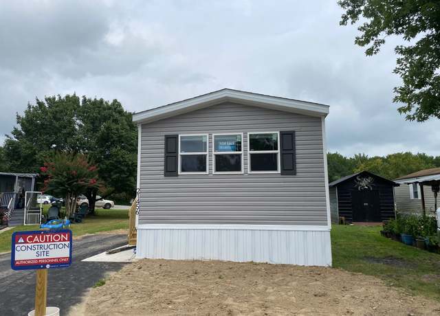 Property at 21456 Esquire Ct #327, Lexington Park, MD 20653, 3 beds, 2 baths