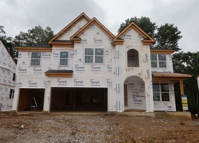Property at 373 Glen Abbey Ln, Hamilton Township, OH 45039, 5 beds, 4.5 baths